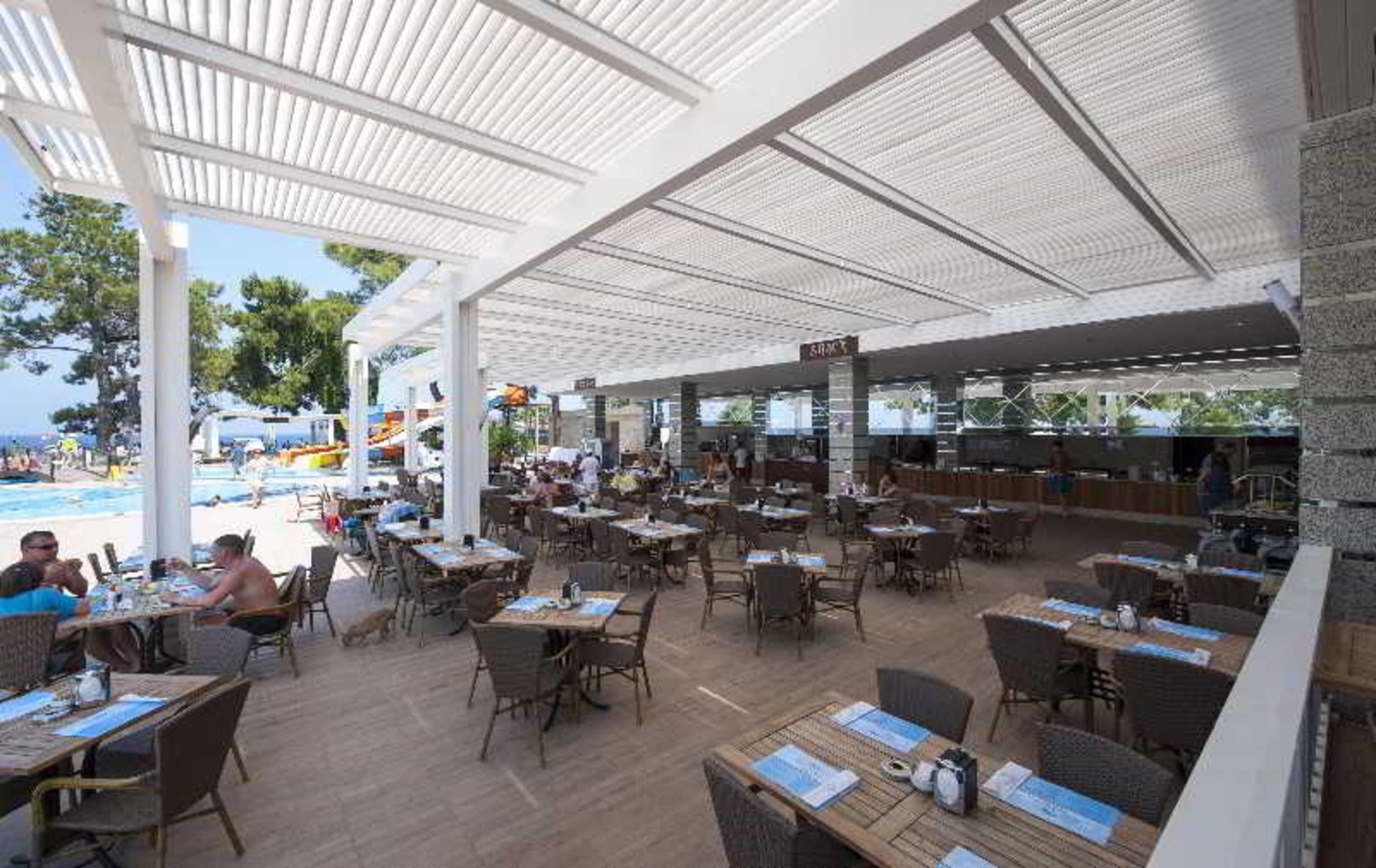 Crystal Aura Beach Resort & Spa Kemer Esterno foto