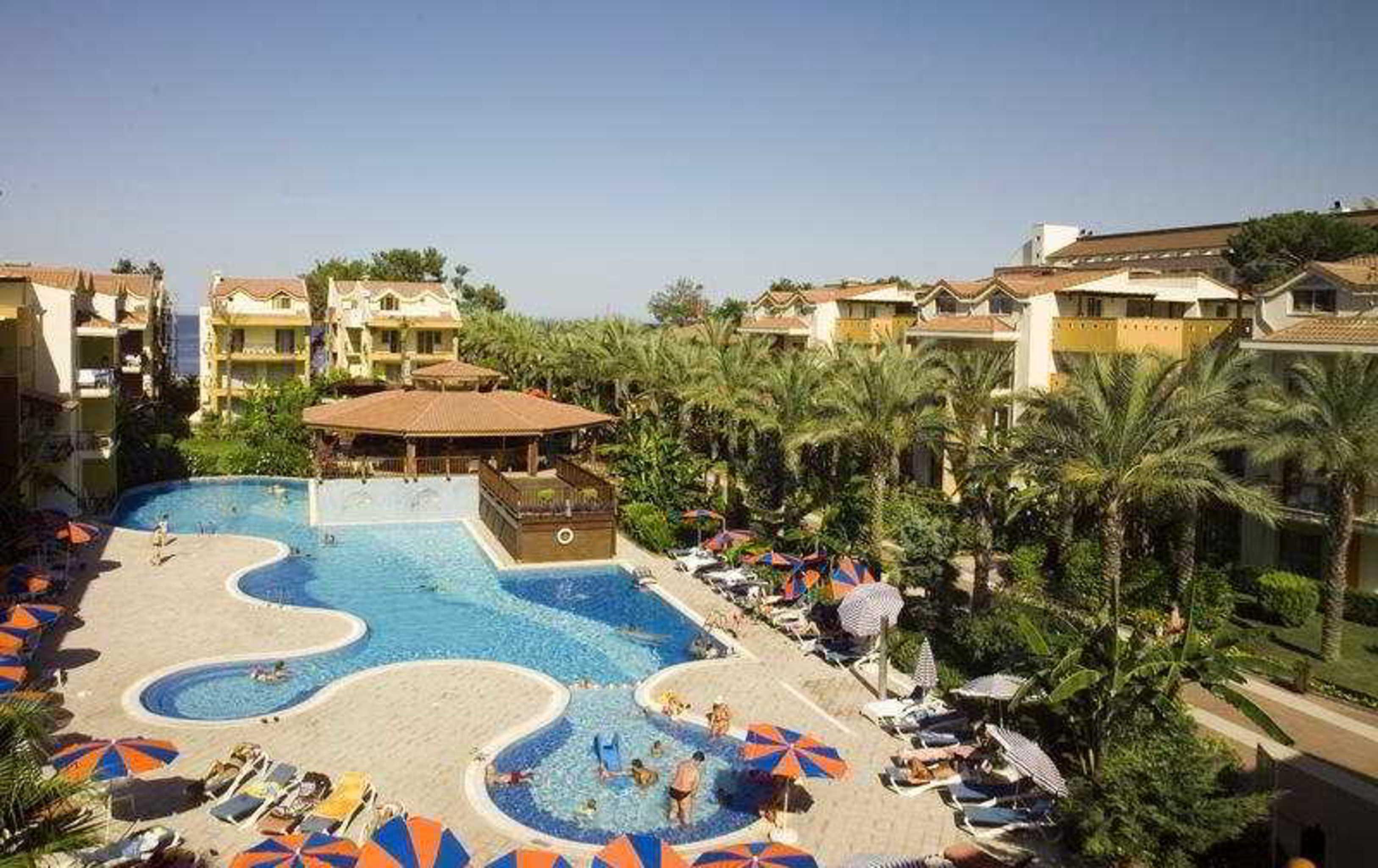 Crystal Aura Beach Resort & Spa Kemer Esterno foto