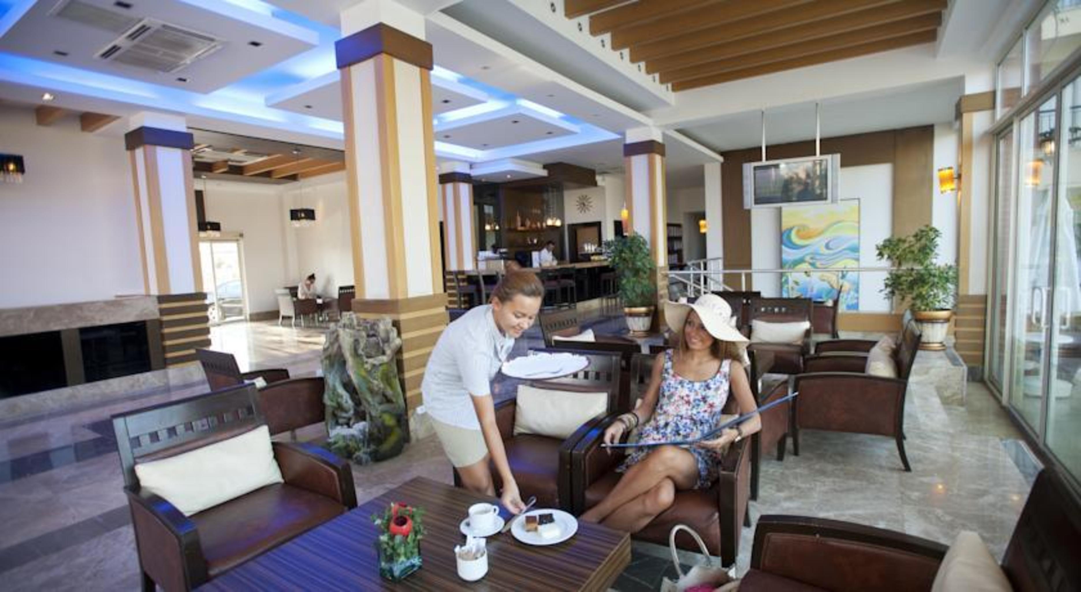 Crystal Aura Beach Resort & Spa Kemer Esterno foto