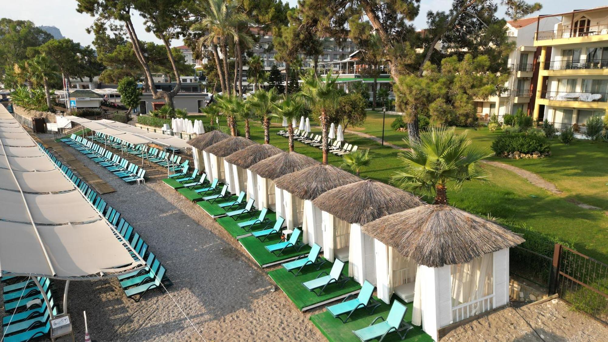 Crystal Aura Beach Resort & Spa Kemer Esterno foto